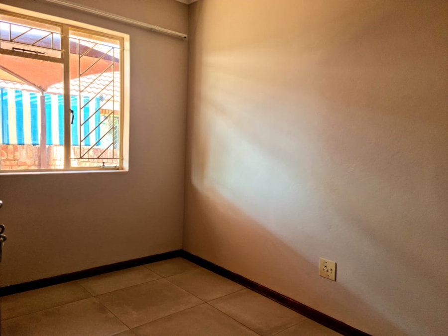 2 Bedroom Property for Sale in South Ridge Northern Cape